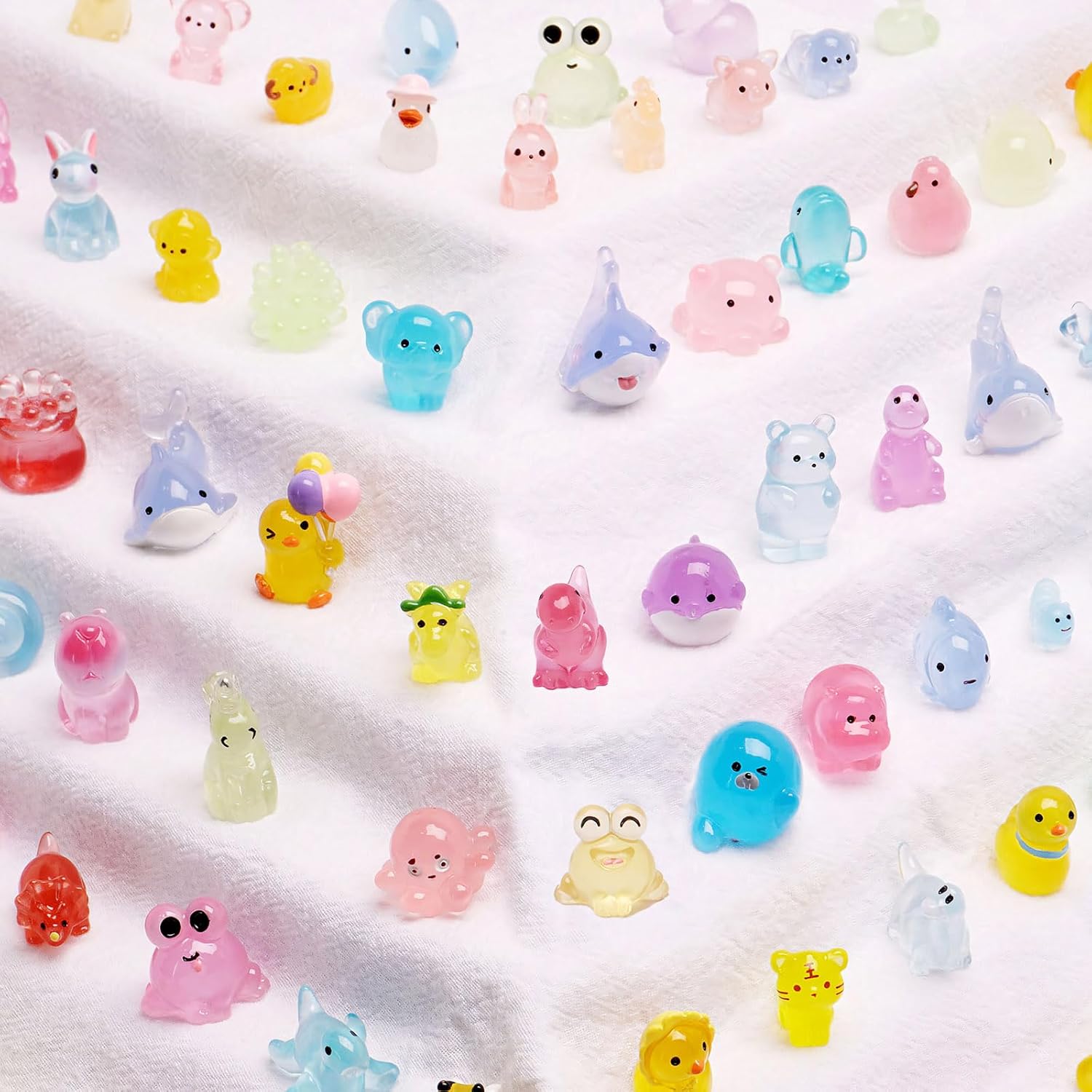 72 Types Luminous Mini Resin Animals, Plastic Tiny Resin Animals to Hide Prank,Mini Animals Figures for Fairy Garden, Dollhouse,Terrariums, Potted,Cake Topper, Miniature Landscape Ornament